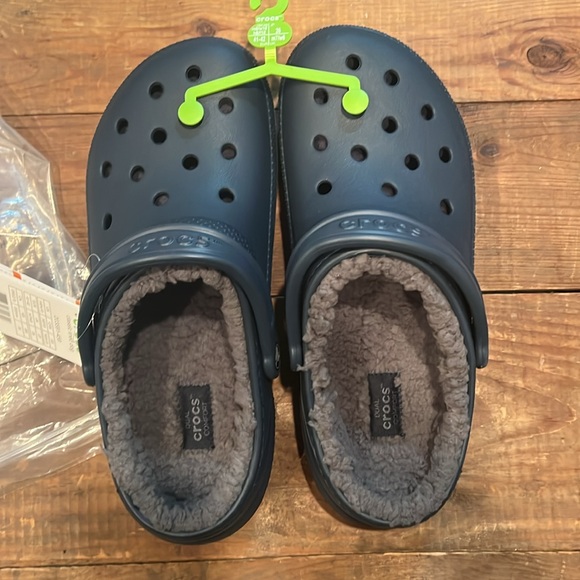 Crocs - Picture 2 of 2